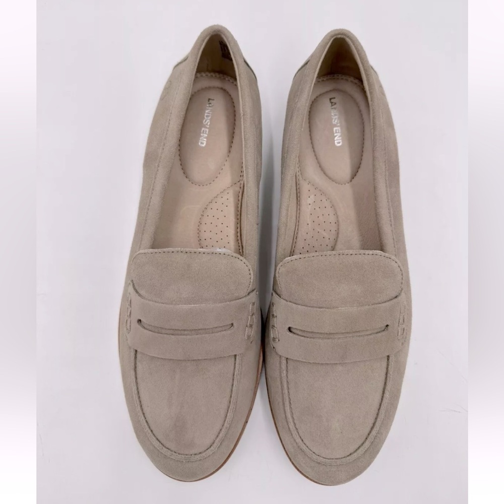 Lands’ End Suede Loafers. Comfort Insole. Arch Support. Size 9 MSRP $119.99